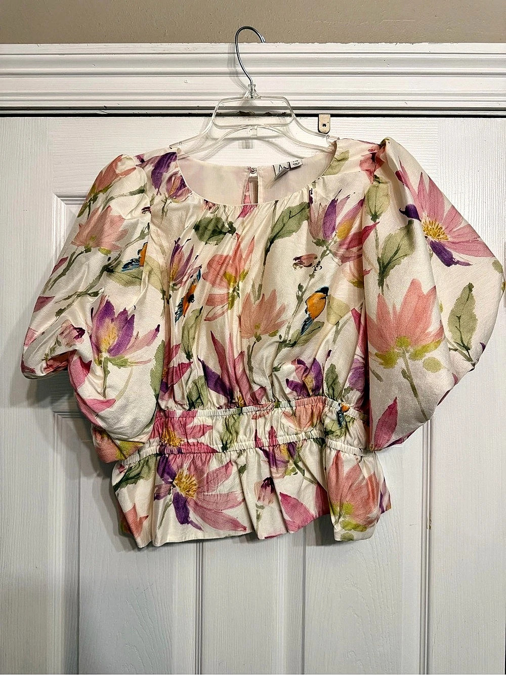 Joie Floral Puff Sleeve Blouse in Pink & White, Sz Large, Like New